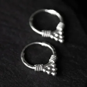 NOIR KALA Anneaux Beaded Mountain - Argent