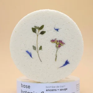 BASE BOTANIQUE Bombe de Bain - Encens + Sauge