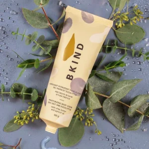 BKIND Exfoliant pour le Corps - Sel marin et eucalyptus