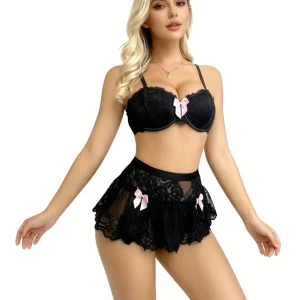 Les Secrets de Léa – Ensemble lingerie en dentelle noire trois pièces – Anabelle