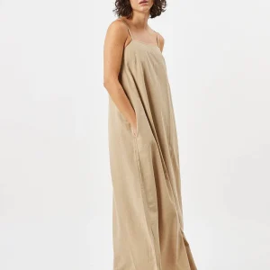 MINIMUM Robe Vikilino